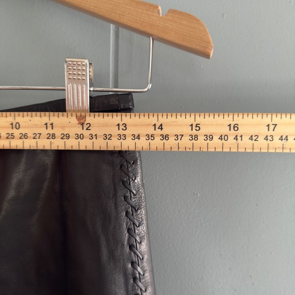 Banana Republic Black Leather Skirt Whipstitch A-Line Midi Y2K Gilmore Girls 0 - Picture 9 of 9